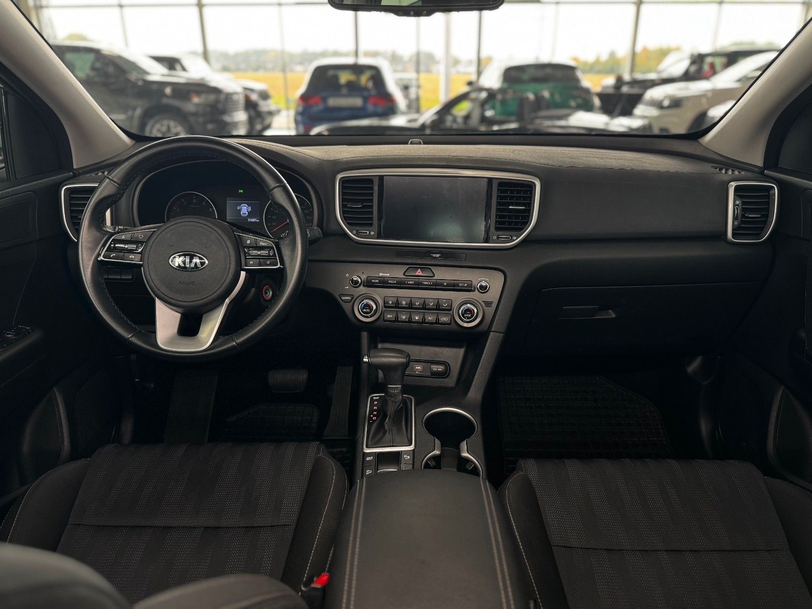 Fahrzeugabbildung Kia Sportage 1.6T Spirit DAB Navi Sitzheizung TOP