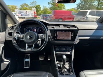 Fahrzeugabbildung Volkswagen Touran 2.0 TDI R Line Pano Leder ACC Standh. 18"
