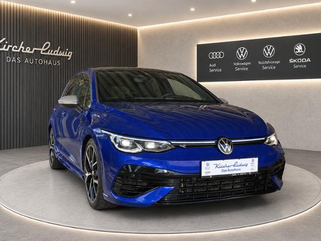 Volkswagen Golf VIII R 20 TSI DSG 4M Performance NAVI PAN 2024