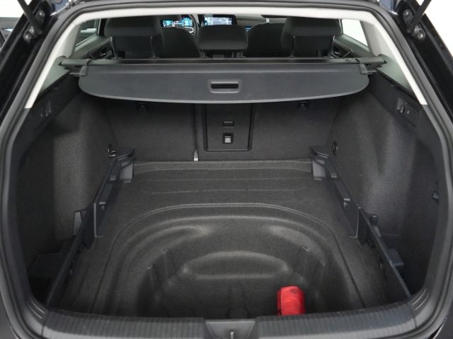 Golf Variant VIII LIFE eTSI MHEV DSG+AHK+NAVI+RÜ