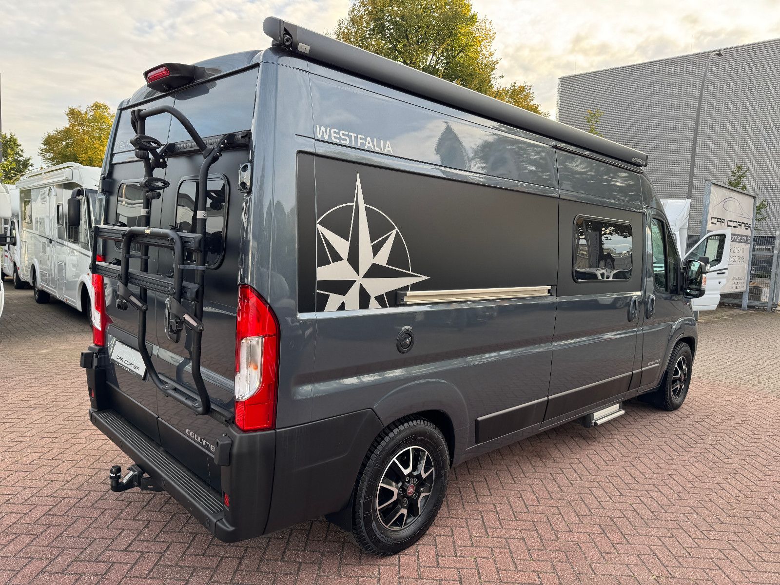Fahrzeugabbildung Westfalia Columbus 601 D 4 SCHLAFPLÄTZE SOLAR AHK 1.HAND