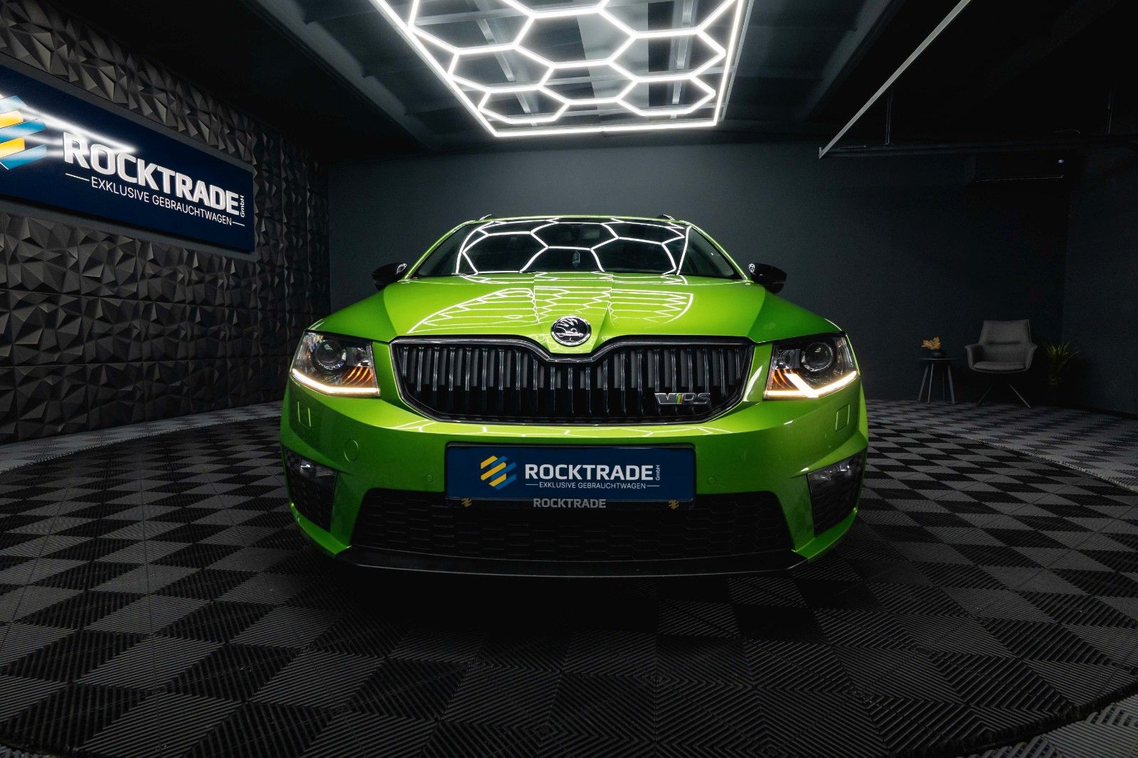 Fahrzeugabbildung SKODA Octavia Combi RS Performance *1.Hand*LED*CarPlay