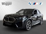 BMW iX2 20 eDrive/M-Sportpaket/HUD/El. Panodach/Harm - BMW iX2 mit Schiebedach