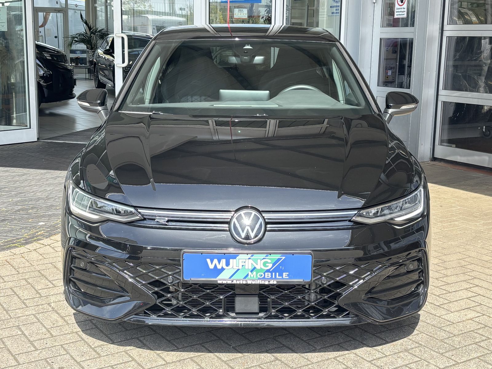 Volkswagen Golf 1.5 TSI R-Line ACC Leder/Alcantara LED CAM imagem 2