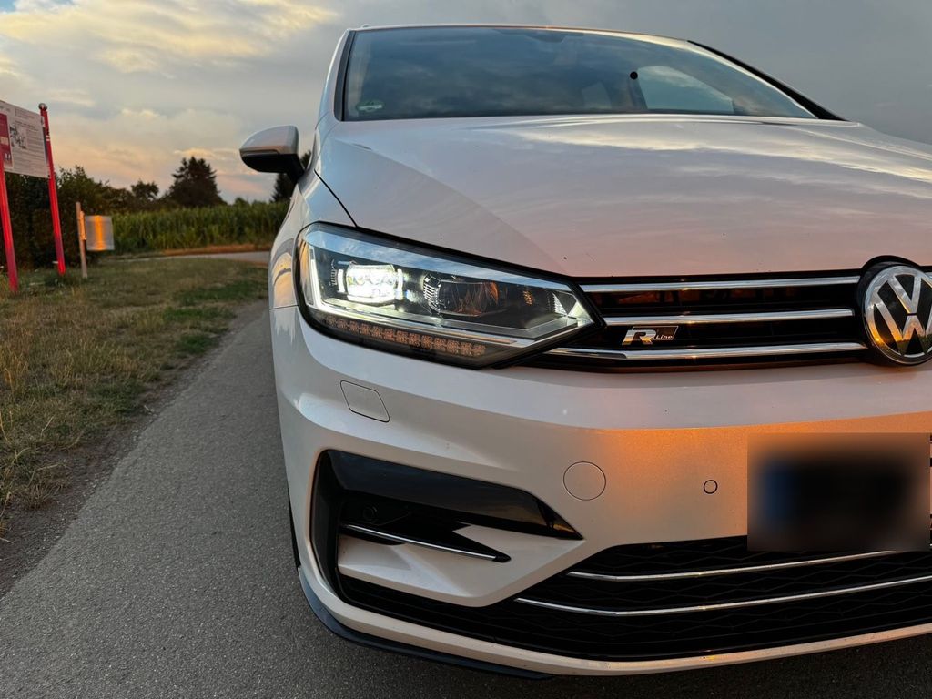 Image of Volkswagen Touran