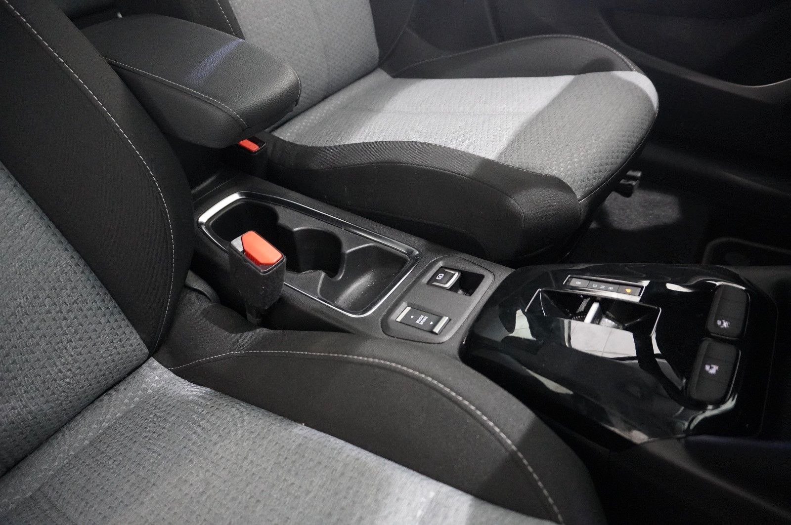 Fahrzeugabbildung Opel Corsa-e "FACELIFT" 3-PHASIG EDIT. NAVI/LED/DAB+