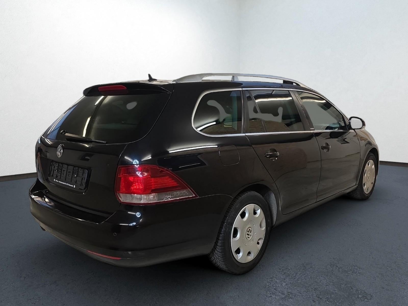 Volkswagen Golf 2011 — photo 8