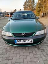 Opel Vectra 2.0 16V - - gebrauchte Opel Vectra aus dem Jahr 1997