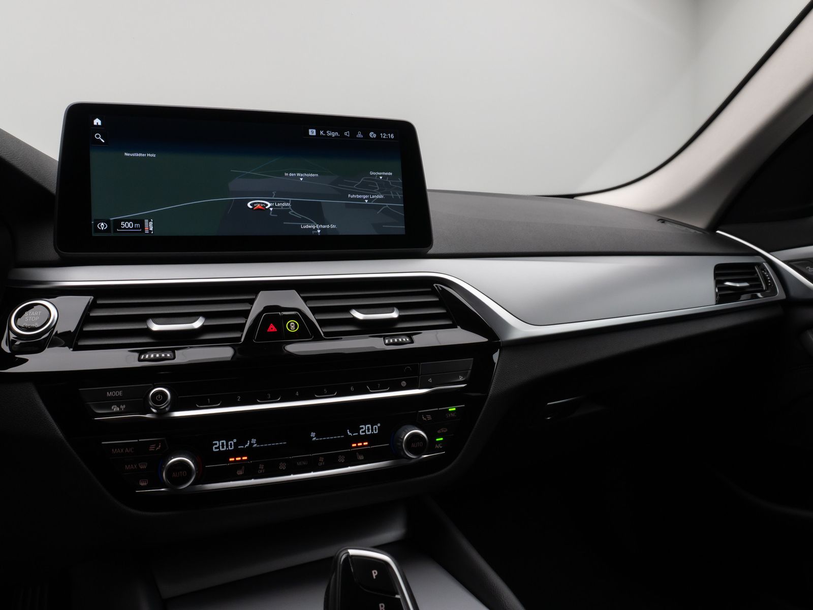 Fahrzeugabbildung BMW 530i Kamera DAB CockPitPro Leder Alarm LED