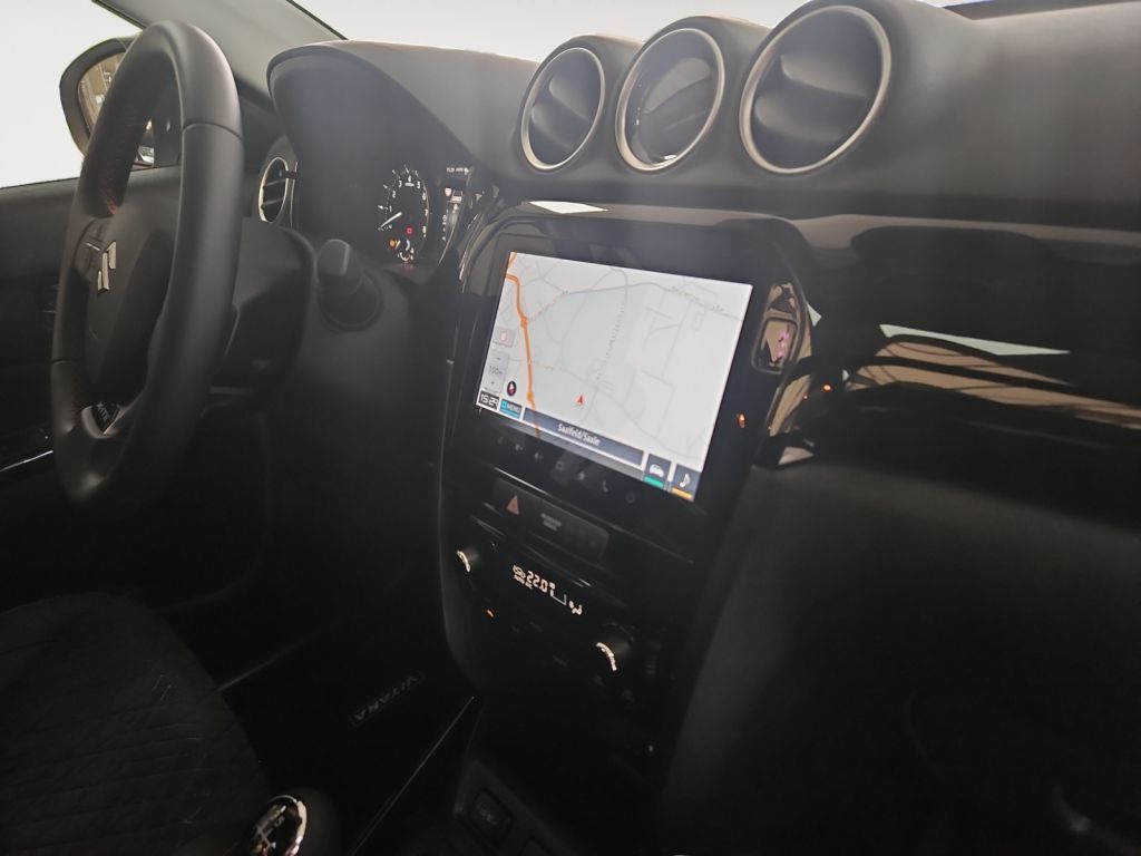 Fahrzeugabbildung Suzuki Vitara 1.4 Boosterjet Hybrid Allgrip Comfort+ X-