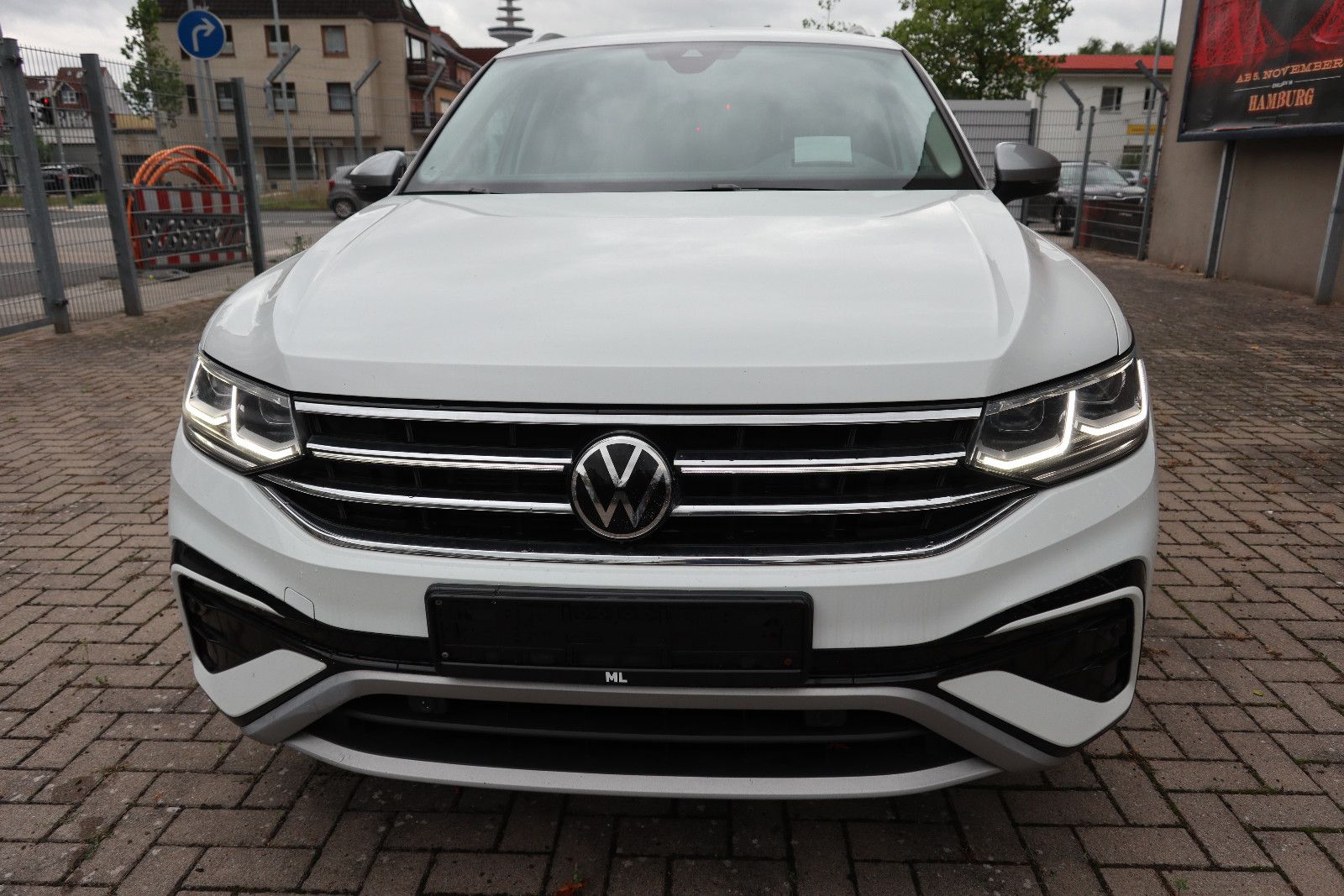 Volkswagen Tiguan Allspace Elegance 4M.Matr,HUD,ACC,AHK,19Z