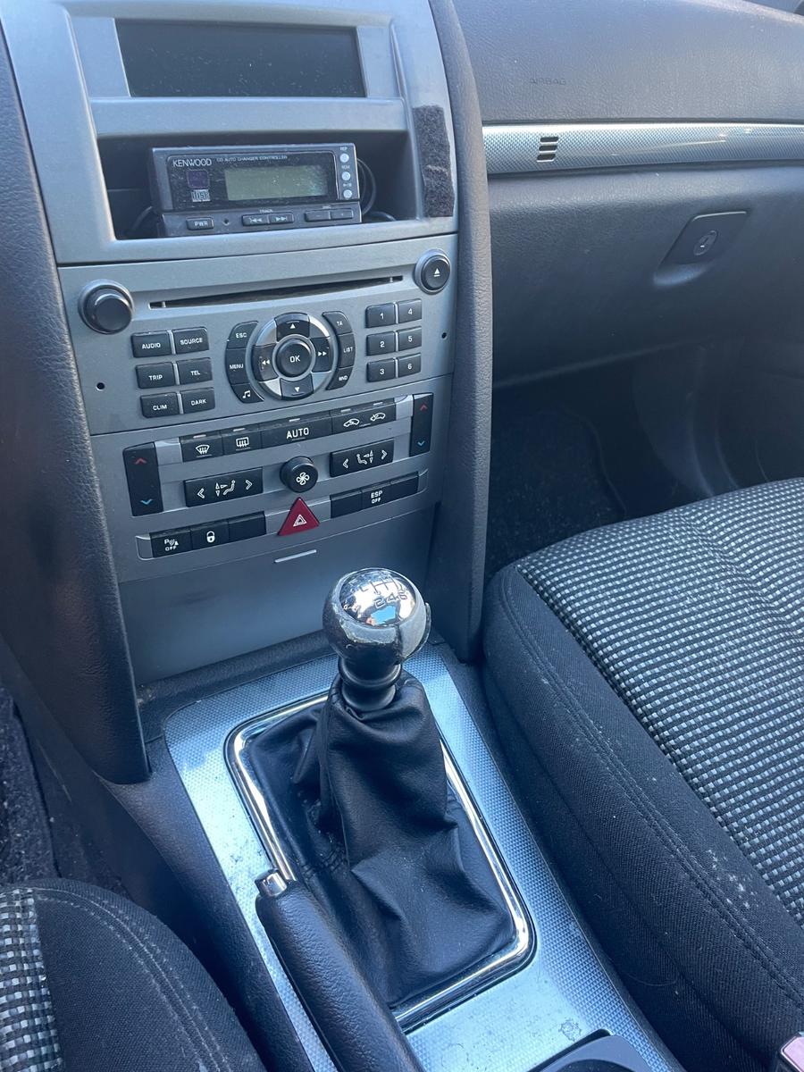 Peugeot 407 2006 — photo 5