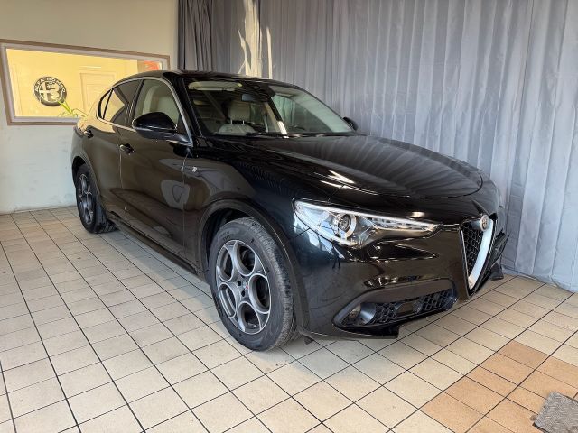 Alfa Romeo Stelvio Lusso Ti Q4