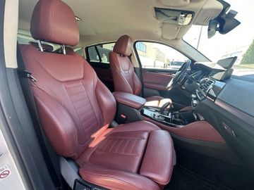 BMW X4 - 11