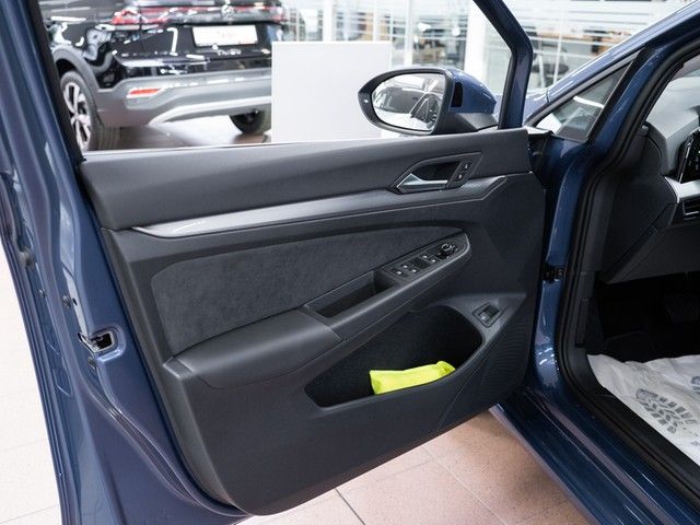 Golf Style eHybrid DSG AHK Business&Komfort IQ L