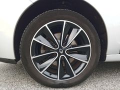 Fahrzeugabbildung Grand Scenic III BOSE Edition 1.2 TCe 130