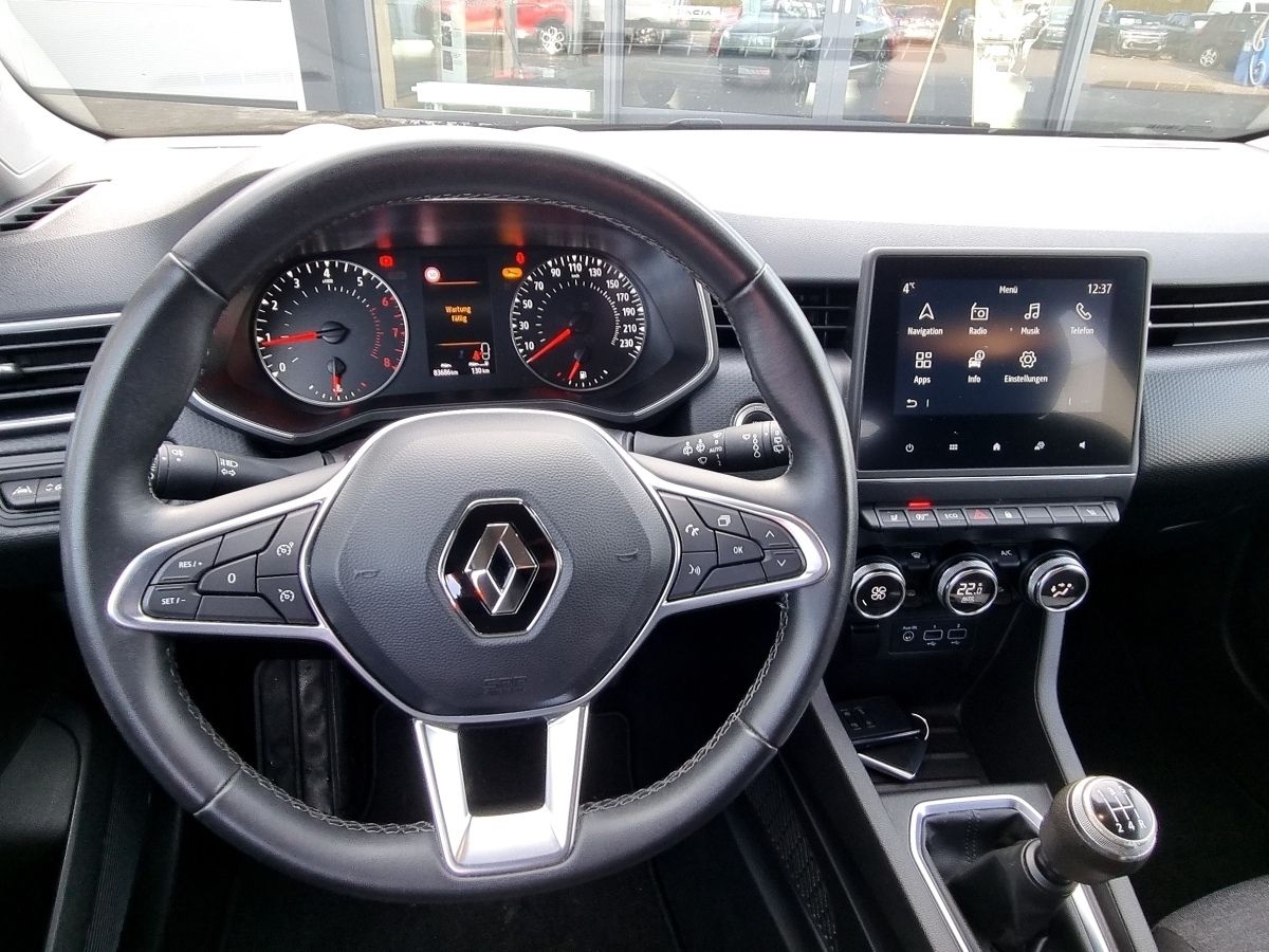 Fahrzeugabbildung Renault Clio EXPERIENCE TCe 100