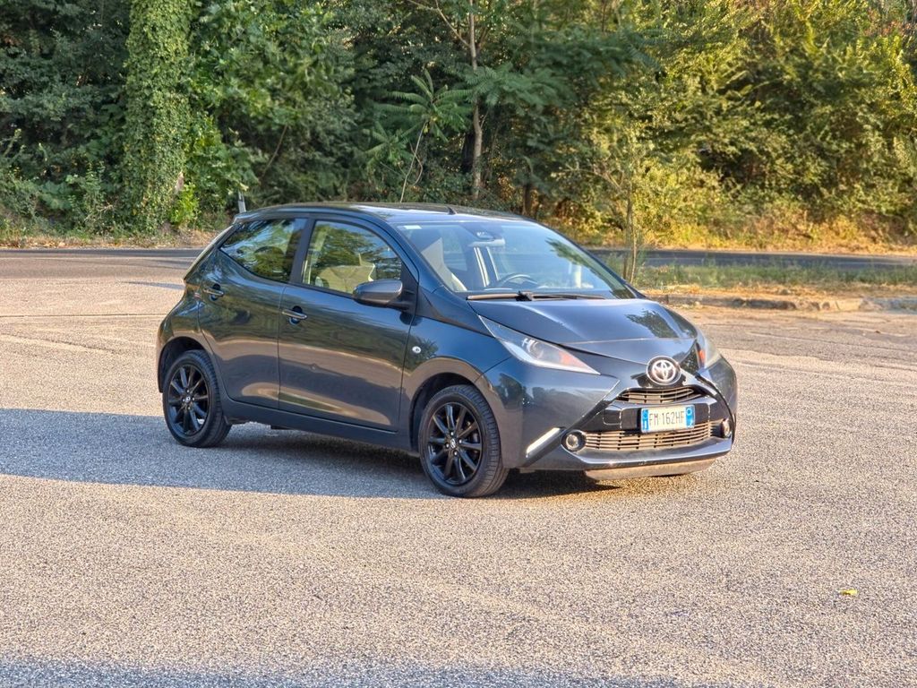 Image of Toyota Aygo (X)
