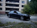 Mercedes-Benz E 500 4Matic AMG-Paket Voll  - Mercedes E 500 mit Schiebedach