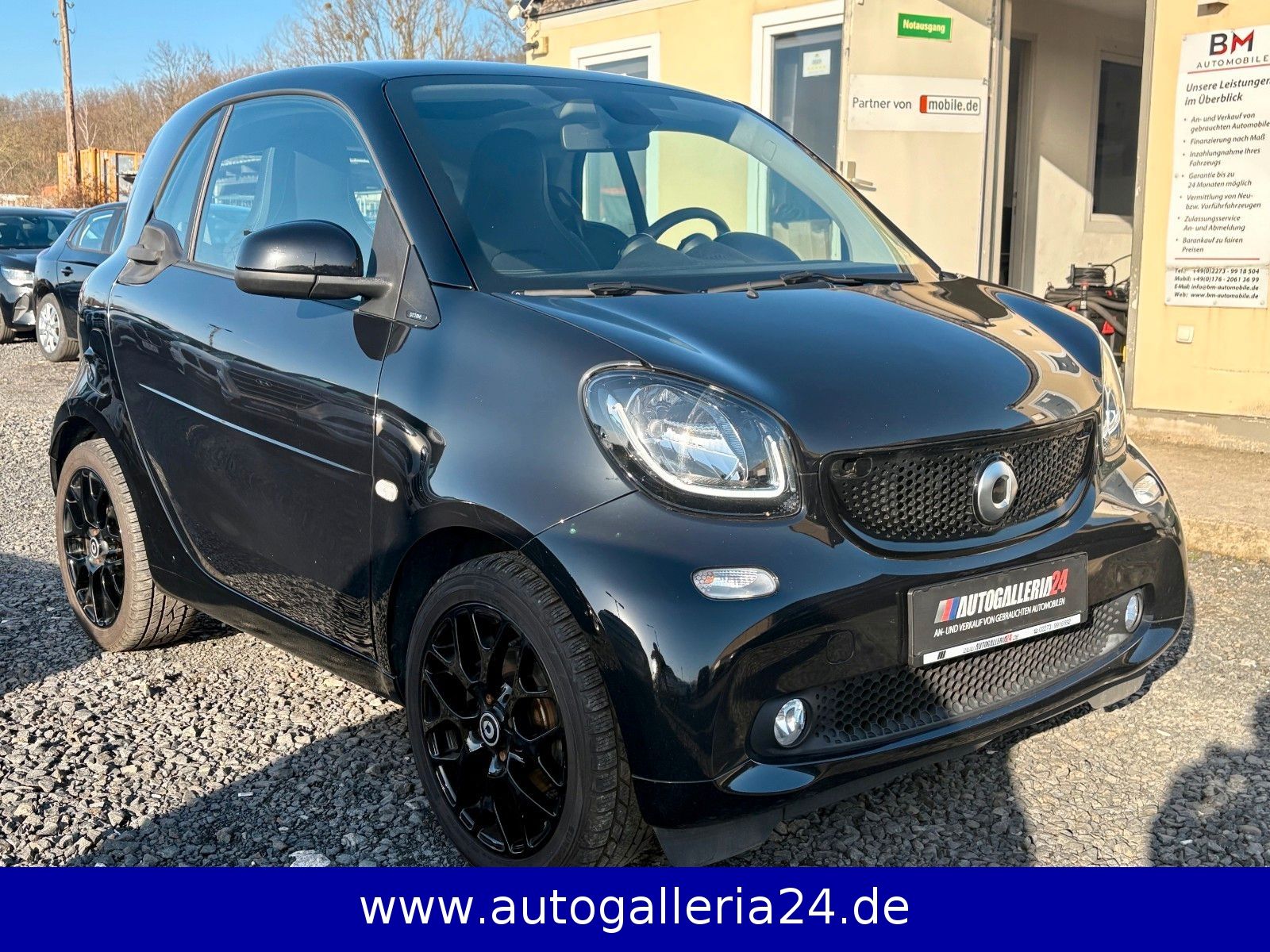 Fahrzeugabbildung Smart ForTwo Coupé Aut. Leder SPORTPAKET 90PS Panorama
