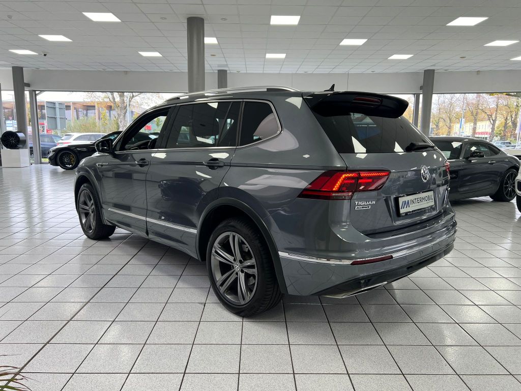 Volkswagen Tiguan Allspace 2.0TDI Highline 4Mo.*R-Line*ACC*