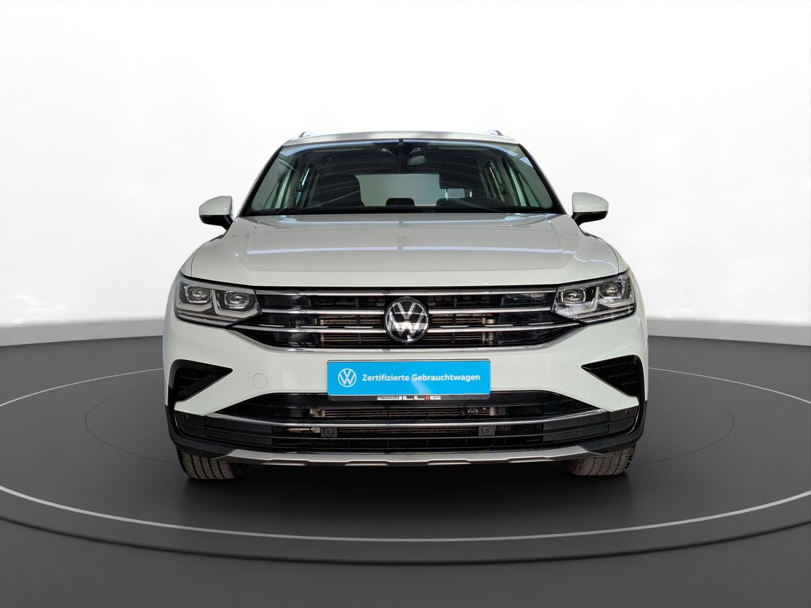Volkswagen Tiguan 2.0 TDI Elegance AHK*Standhz.*Navi*Matrix