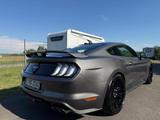 Ford Mustang 5.0 GT Fastback V8 - Ford Mustang Gebrauchtwagen in Berlin