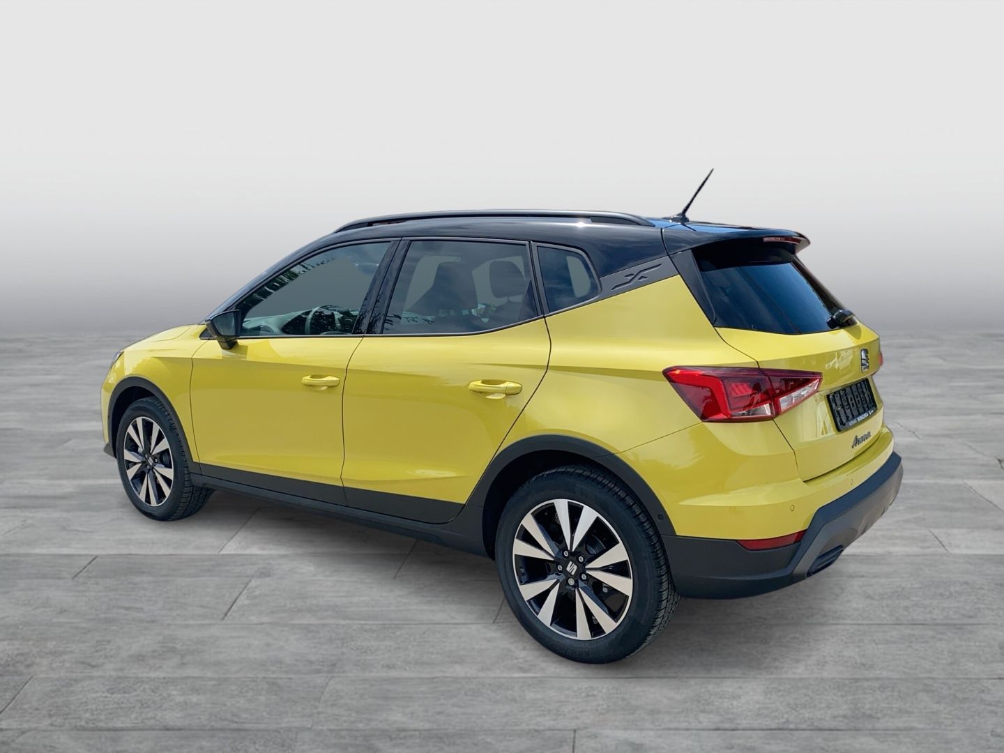 Seat Arona STYLE 1.0 TSI 85 KW (116 PS) 7-GANG-DSG Si imagem 3