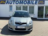 Toyota Auris Team - Toyota Auris: Team