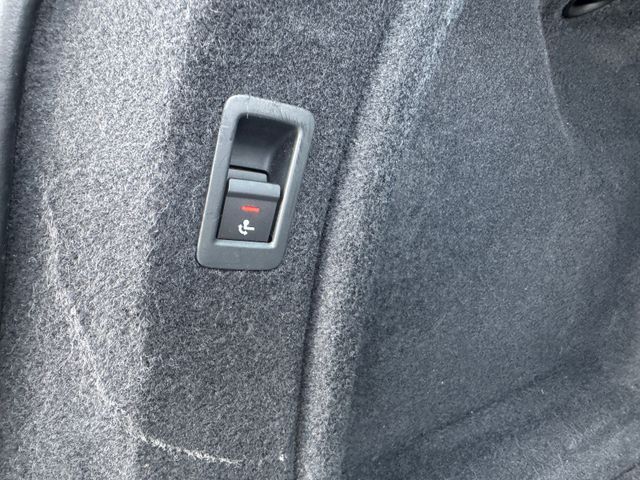 Audi A4 Avant 40 TDI quattro S line Audi A4 Avant 40 TDI quattro S line