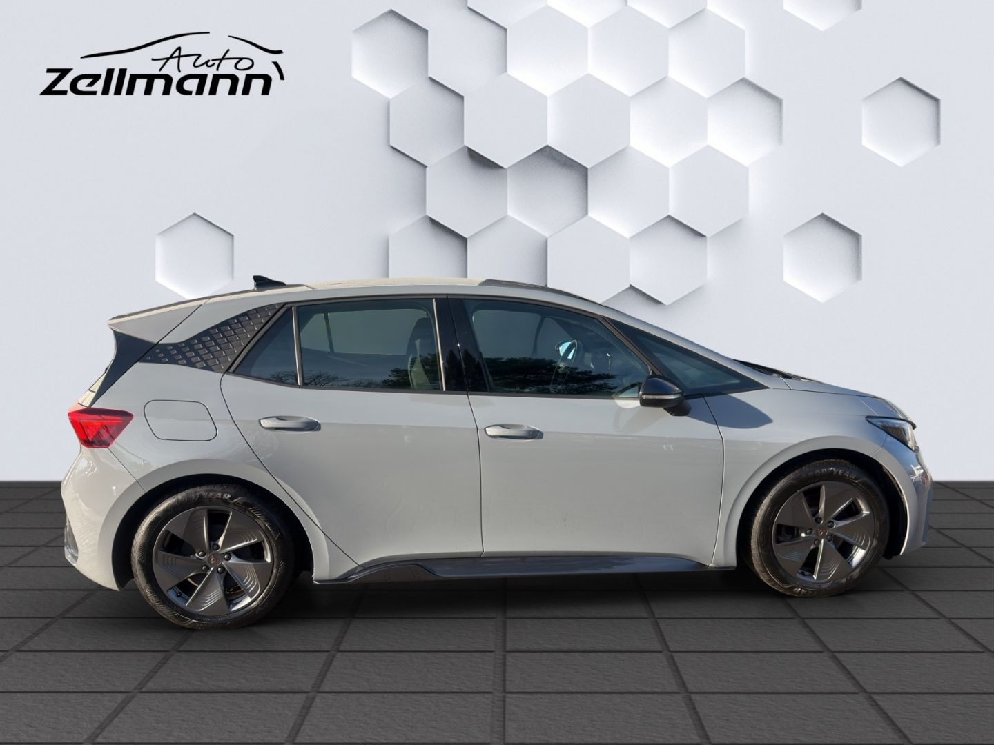 Born 150 kW 150kW LED PDC ACC Sitzheizung