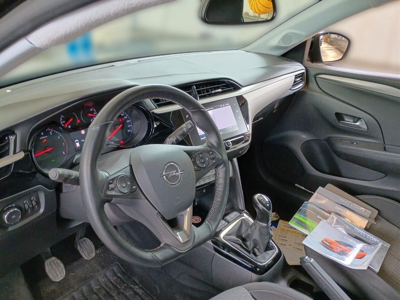 Fahrzeugabbildung Opel Corsa F 1.2 EDITION NAVI/LED/KAMERA/SPORT/TEMP.
