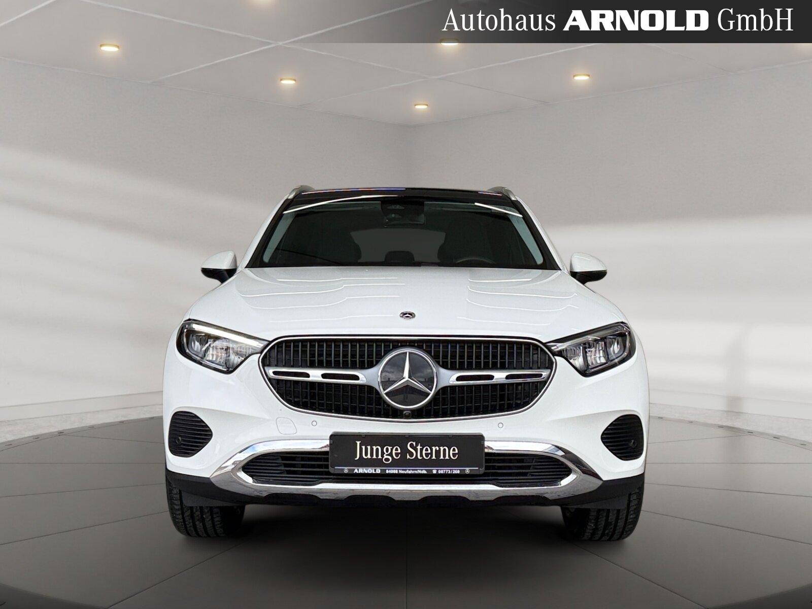 Mercedes-Benz GLC 220 d 4M Avantgarde PanoD. AHK el-Klappe 18"