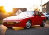 Porsche 944 - Porsche 944 aus 1982
