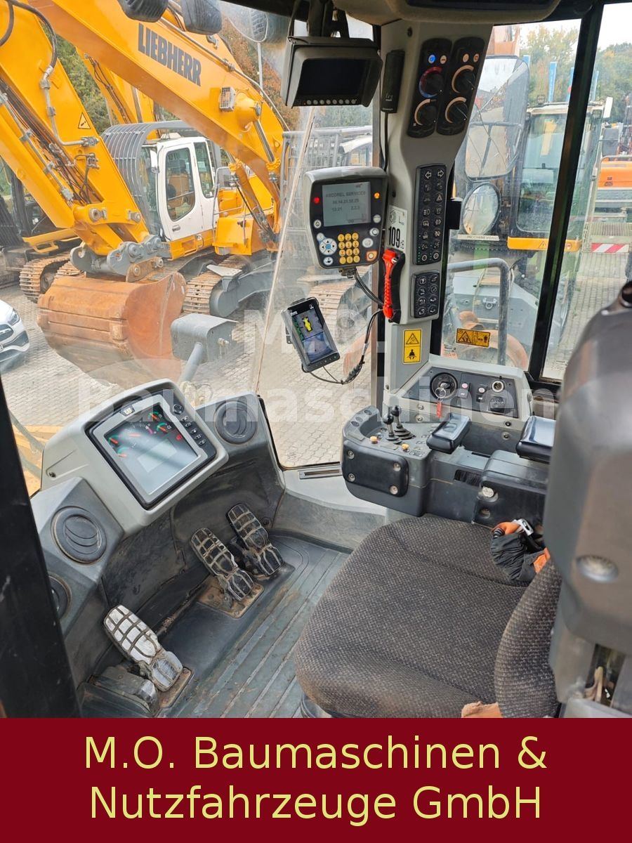 Fahrzeugabbildung CAT 980K