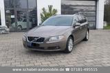 Volvo V70 Kombi Summum AWD Leder Navi AHK 4xShz - Volvo V70: Summum
