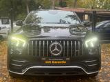 Mercedes-Benz GLE 53 AMG 4Matic+Coupe,Pano,Burmester,HUD,Distr - schwarze Mercedes-Benz GLE 53 AMG