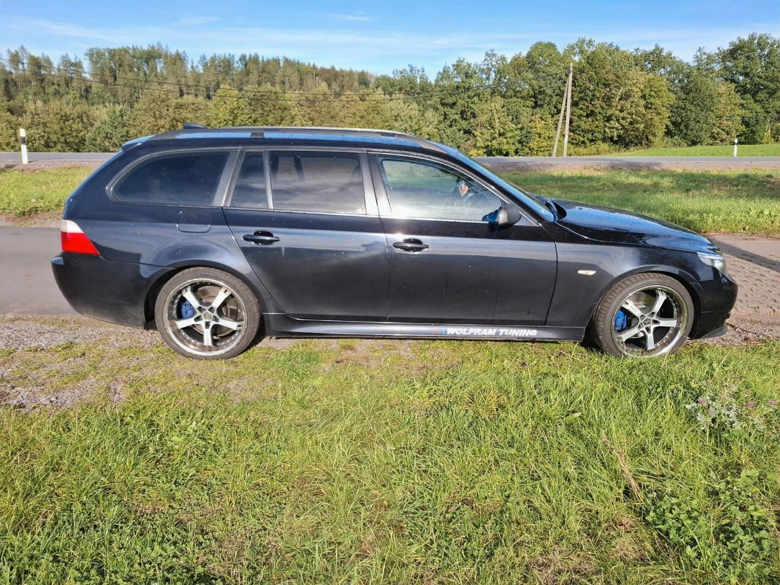 BMW 530 2005 — engine 2.996 cm³, 258 HP (190kW)