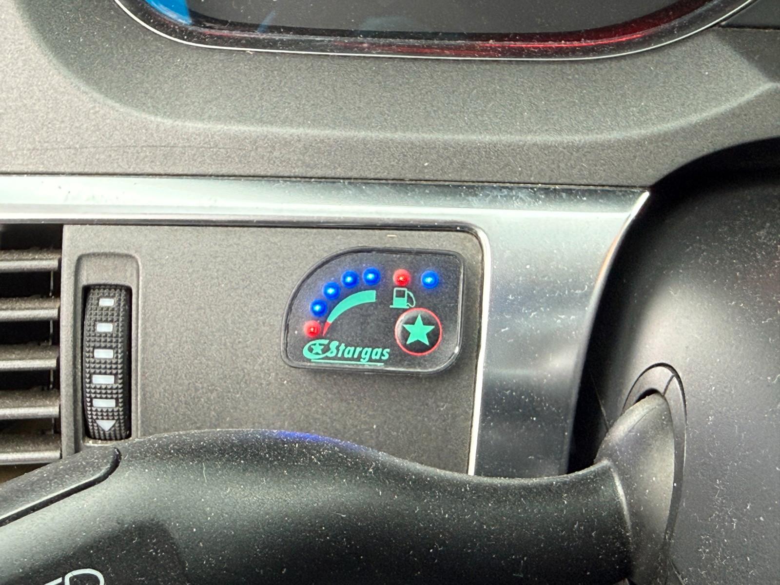 Audi A6 2006 — photo 14
