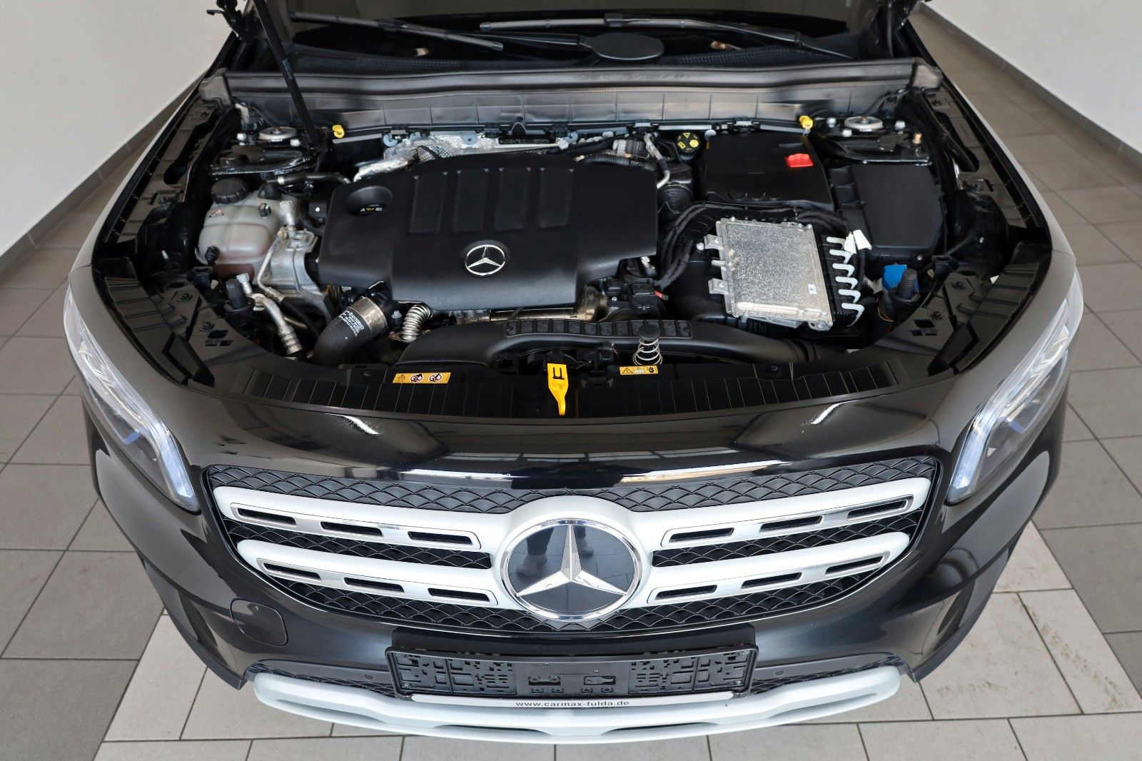 Fahrzeugabbildung Mercedes-Benz GLB 200d Style T.Leder,Navi,LED,SH,Park Paket