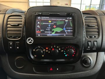 Opel Vivaro*TÜV 0828*9-SITZER*STHZ*TEMPO*AHK*PDC*