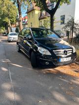 Mercedes-Benz B 150 - - Mercedes-Benz B 150 von privat