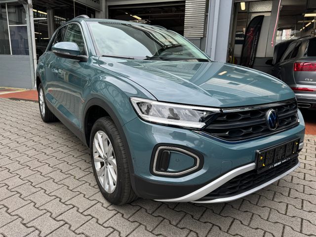 Volkswagen T-Roc 1.5 TSI DSG Life -LED-AppConnect