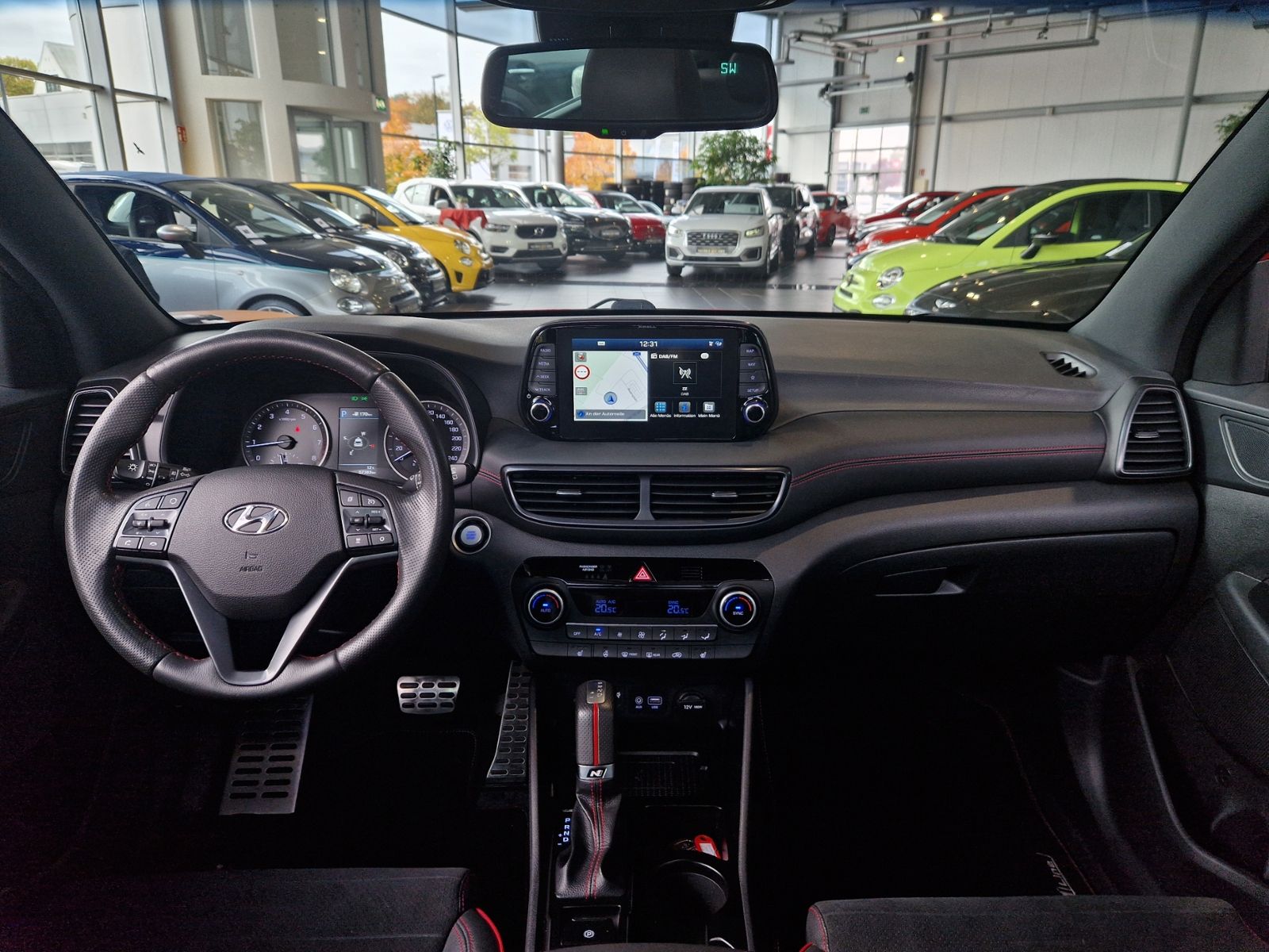 Fahrzeugabbildung Hyundai TUCSON 2WD N-Line PANO LED
