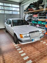 Mercedes-Benz 230E W124 - Mercedes-Benz 230 aus 1992