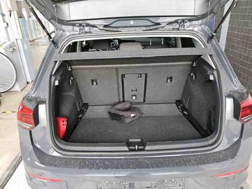 Volkswagen Golf - 10