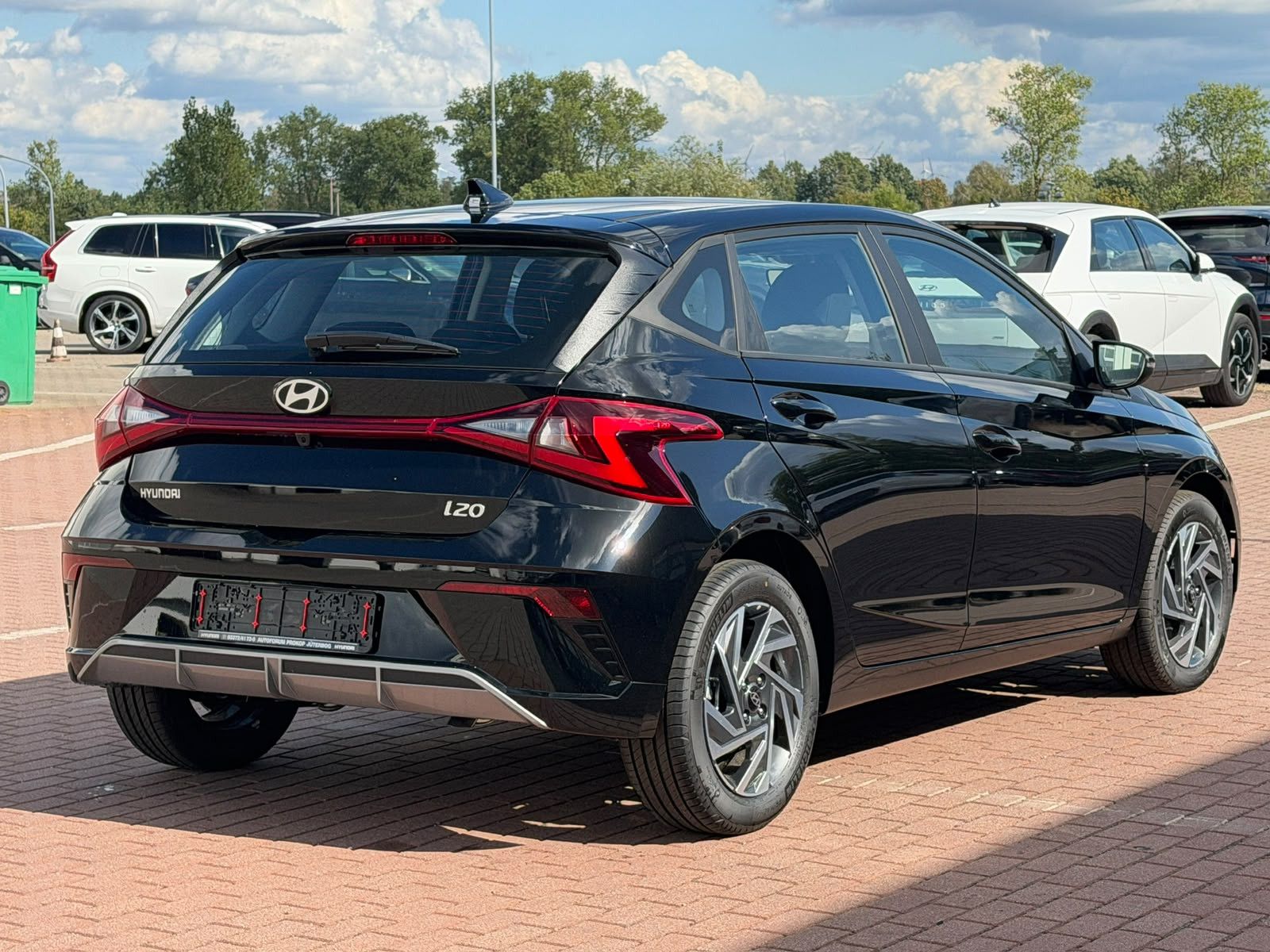 Fahrzeugabbildung Hyundai i20 1.0 T-GDI Trend *Navi*Kamera*CarPlay*LED*