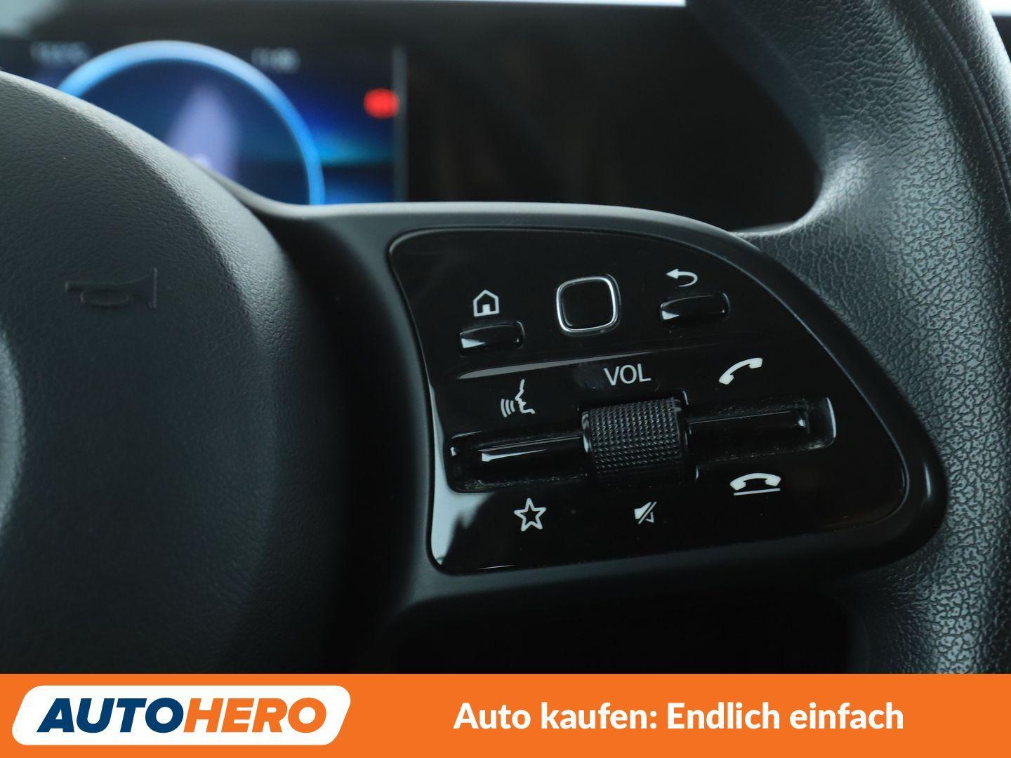 Mercedes-Benz A 180  Aut*NAVI*TEMPO*PDC*SHZ*KLIMA*GARNTIE*