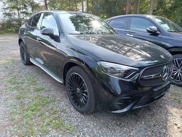 Mercedes-Benz GLC 300 4MATIC Coupe AMG Premium Plus Pano Brown