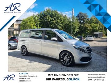 Mercedes V 220 - 1